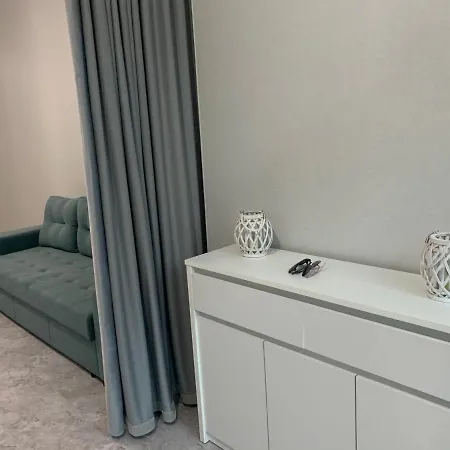 Apartment магнит у моря на пляже однокомнатные 39 метров Odessa